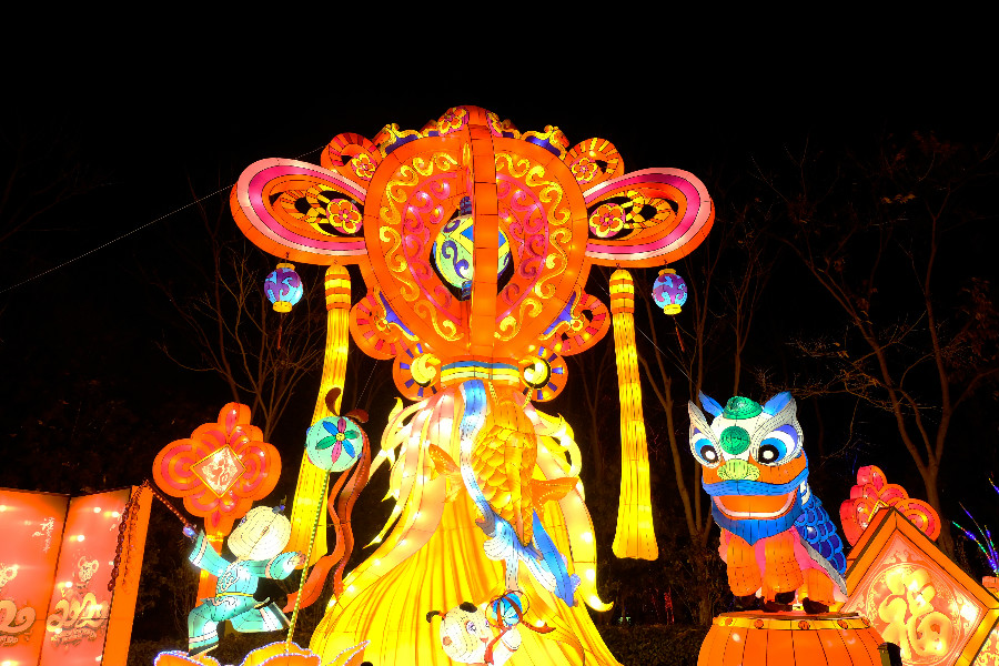 4-wuhufangtedongfangshenhuatangfengxinchunmiaohuihuadeng.jpg